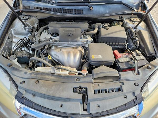 2016 TOYOTA CAMRY