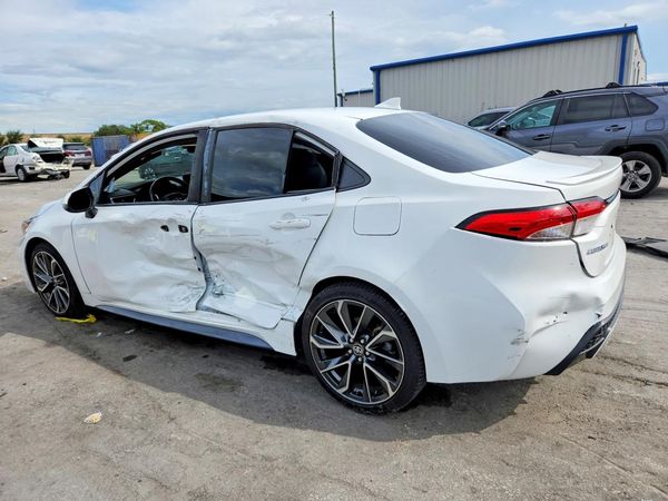 2022 TOYOTA COROLLA