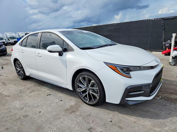 2022 TOYOTA COROLLA