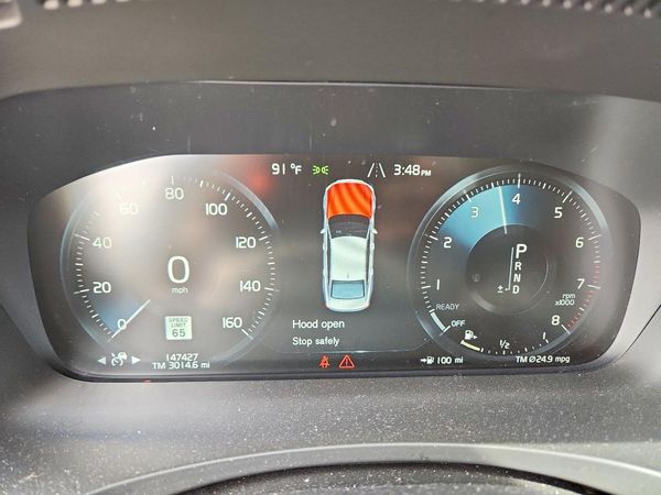 2018 VOLVO S90 Momentum