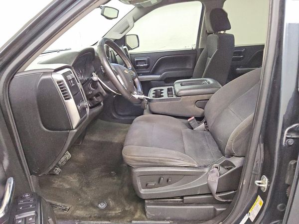 2017 CHEVROLET SILVERADO LT — DENT