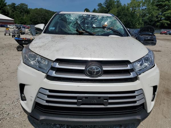 2019 TOYOTA HIGHLANDER SE/XLE