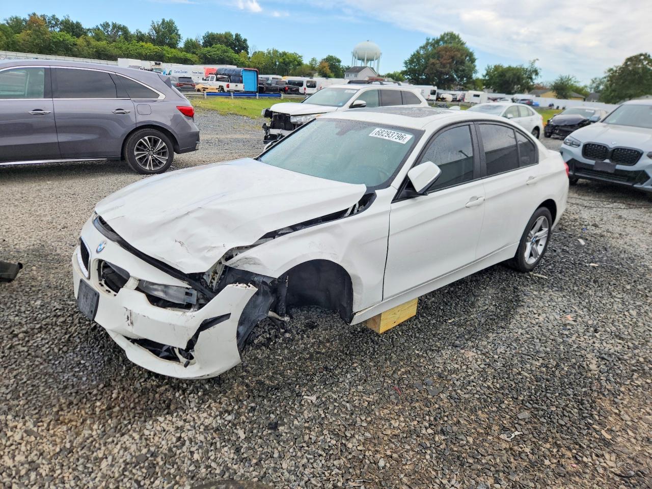 2014 BMW 3 SERIES — Front 3/4