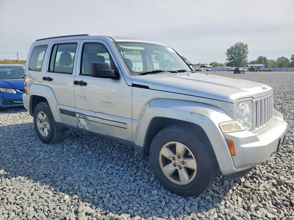 2012 JEEP LIBERTY Sport