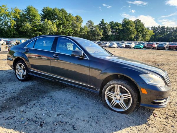 2013 MERCEDES-BENZ S S550V 4-MATIC — Passenger 3/4