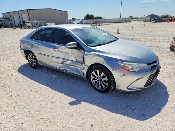 2017 TOYOTA CAMRY SOLA LE/SE/XLE Hybrid