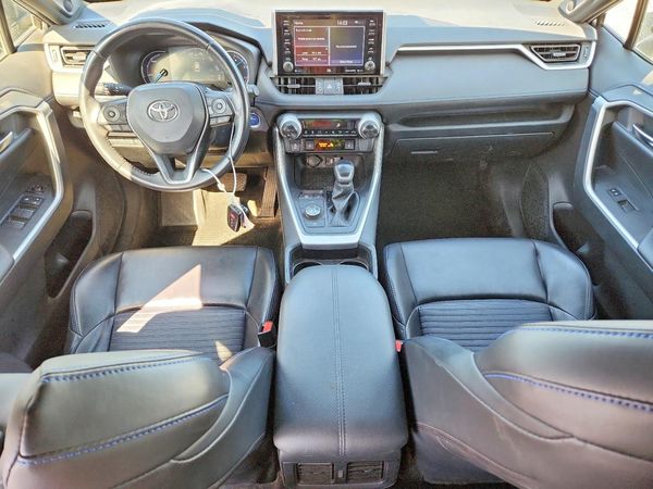 2019 TOYOTA RAV4 XSE HV 4WD