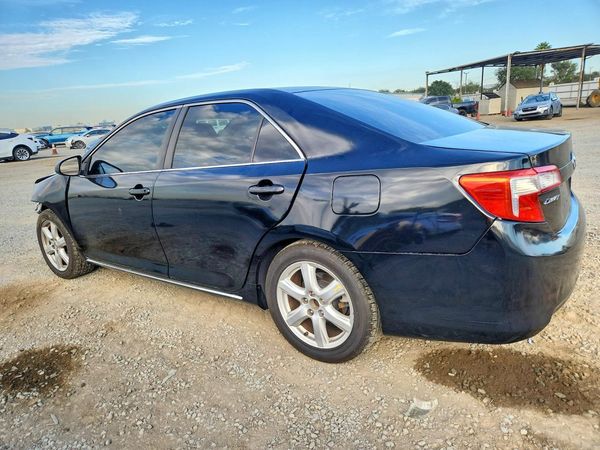 2013 TOYOTA CAMRY