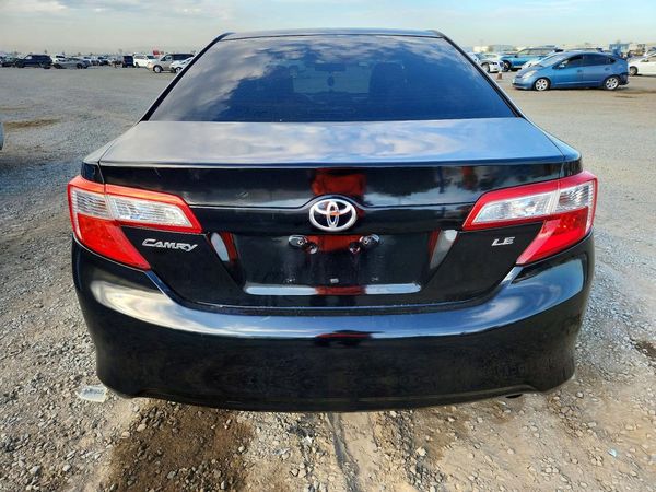 2013 TOYOTA CAMRY