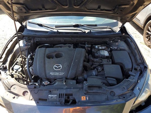 2016 MAZDA 3