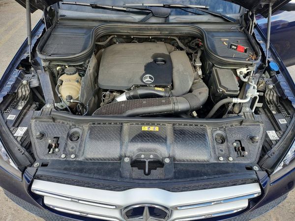 2020 MERCEDES-BENZ GLE-CLASS GLE350-4M — Engine bay