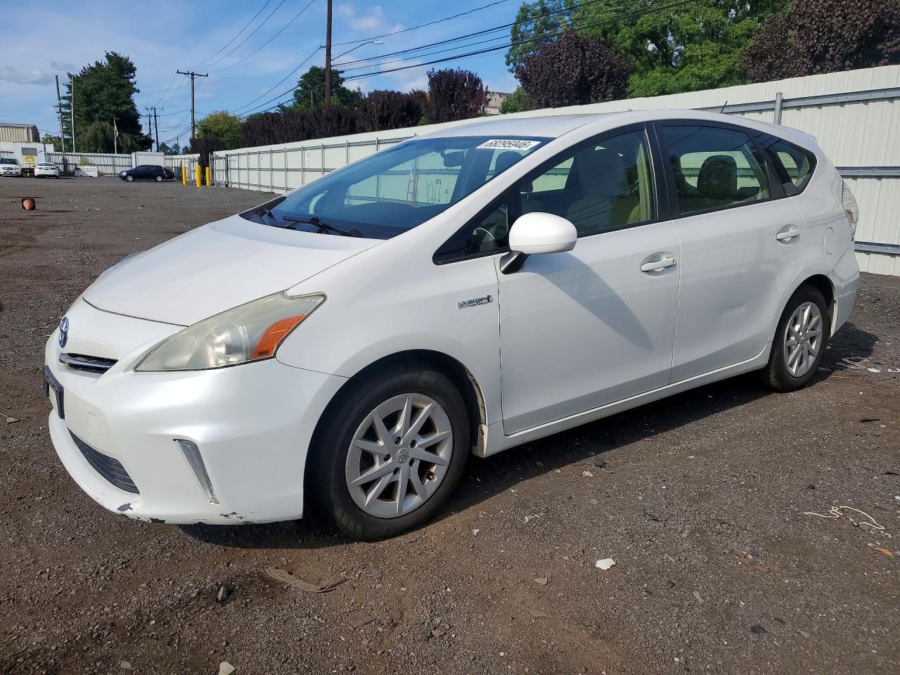 2013 TOYOTA PRIUS