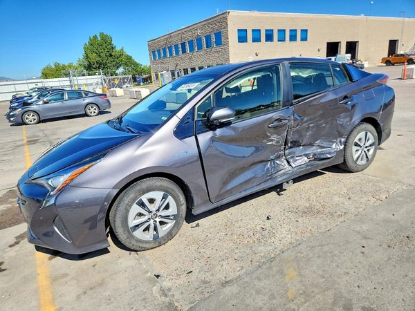 2017 TOYOTA PRIUS One/Two
