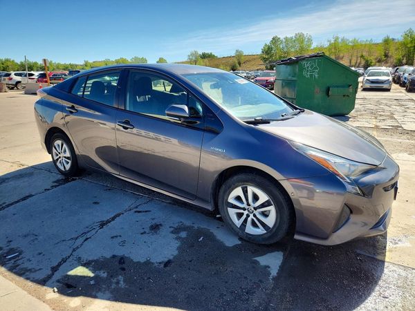 2017 TOYOTA PRIUS One/Two
