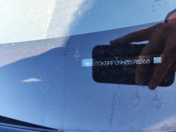 2017 TOYOTA PRIUS One/Two