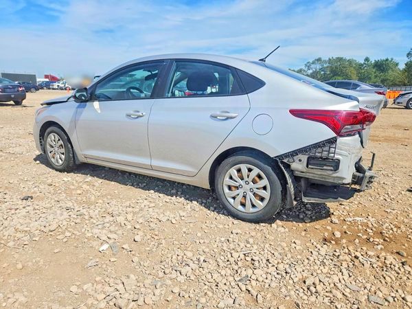 2020 HYUNDAI ACCENT SE and SEL