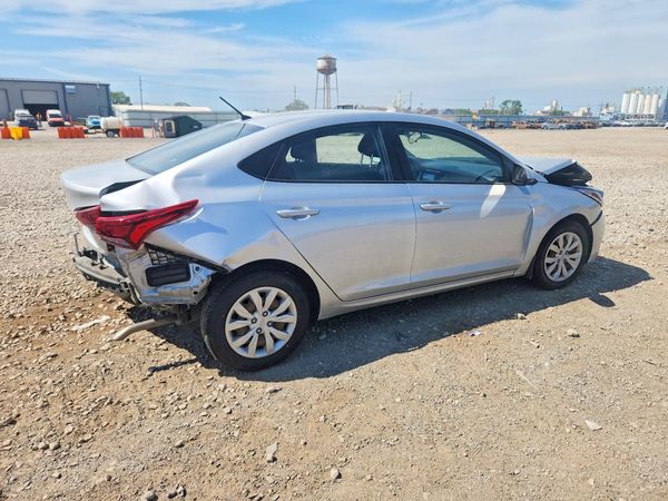 2020 HYUNDAI ACCENT SE and SEL