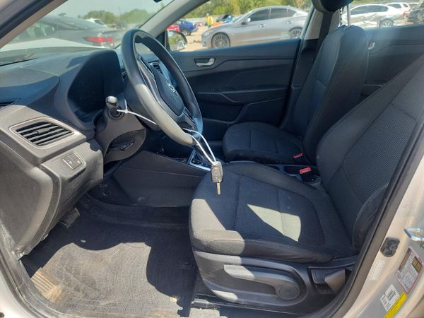 2020 HYUNDAI ACCENT SE and SEL