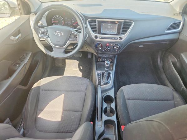 2020 HYUNDAI ACCENT SE and SEL