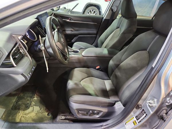 2023 TOYOTA CAMRY LE — DENT