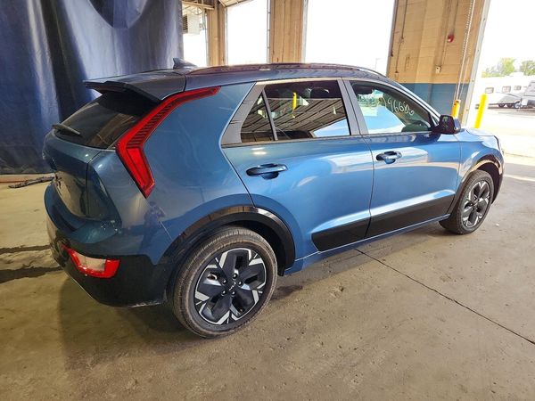 2024 KIA NIRO Wind