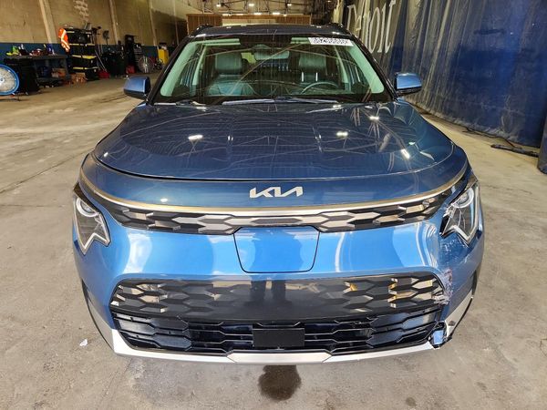 2024 KIA NIRO Wind
