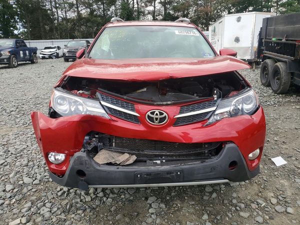 2015 TOYOTA RAV4