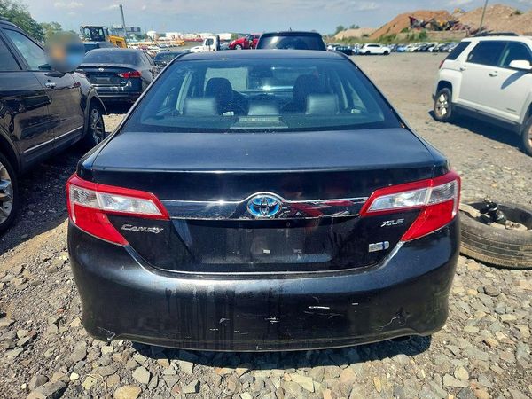 2014 TOYOTA CAMRY SOLA Hybrid