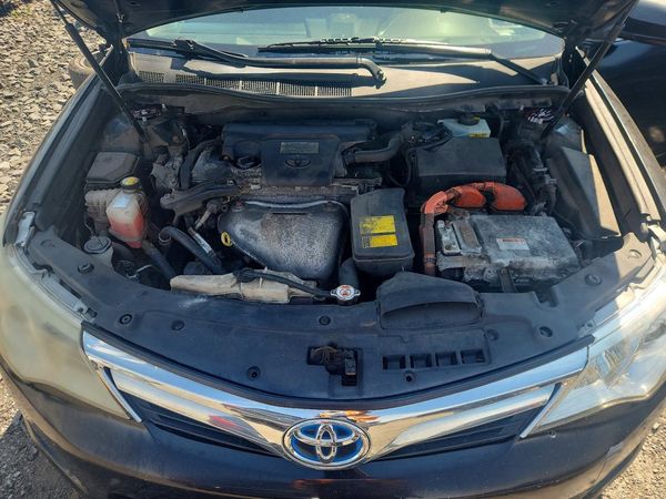 2014 TOYOTA CAMRY SOLA Hybrid