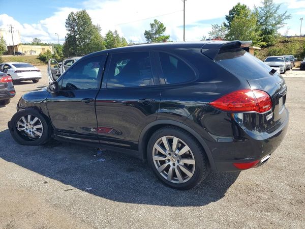 2014 PORSCHE CAYENNE