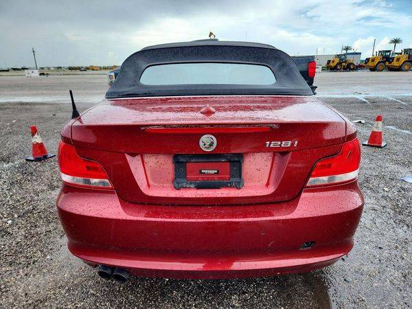 2012 BMW 128