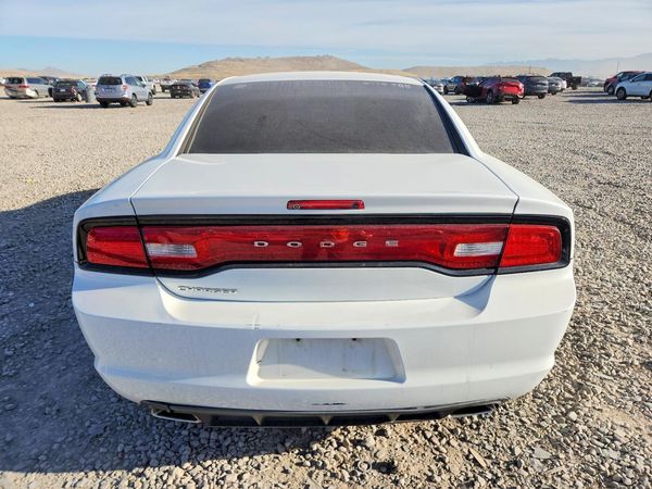 2014 DODGE CHARGER SE