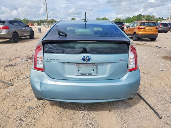 2014 TOYOTA PRIUS