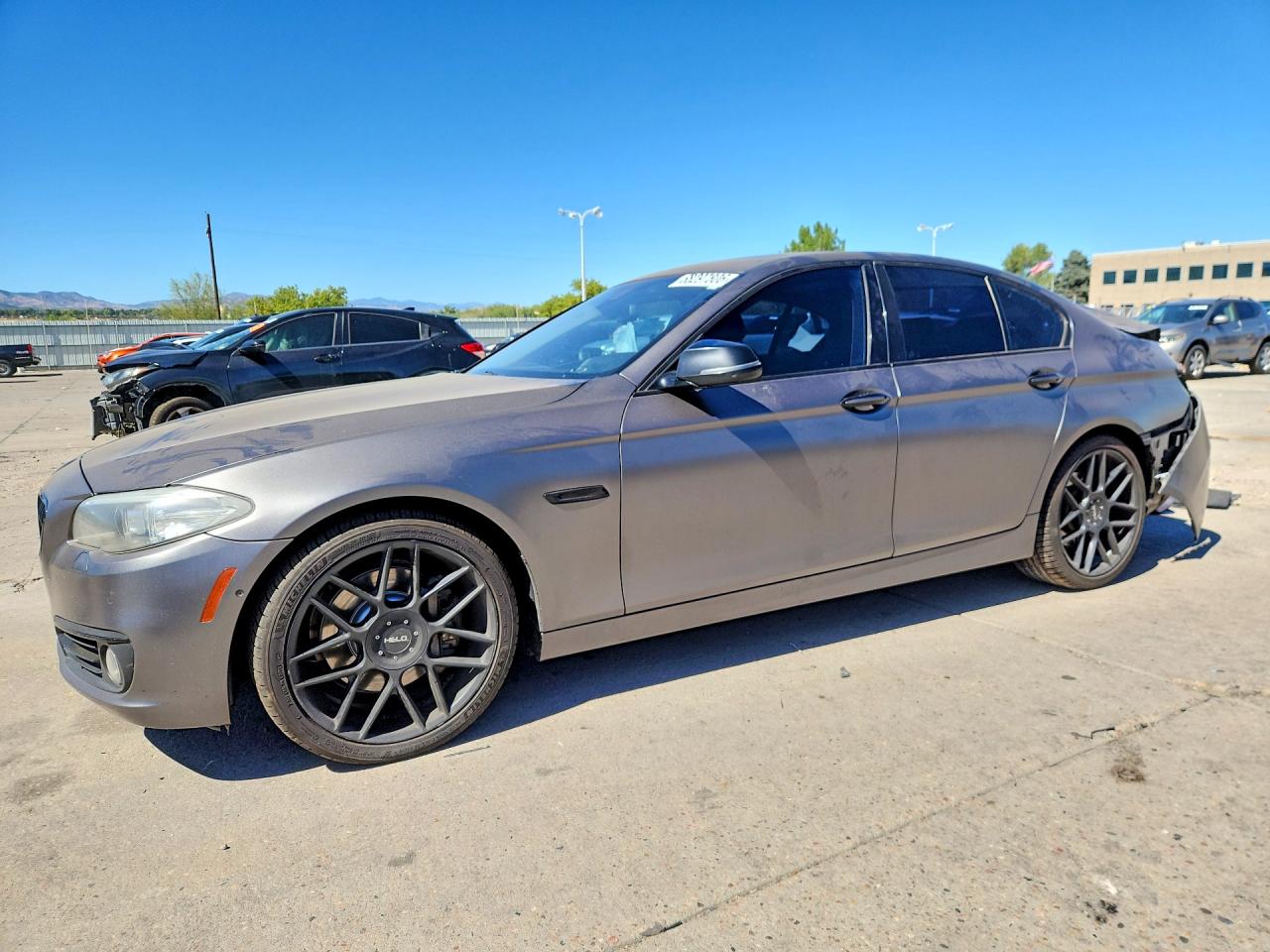 2016 BMW 5 SERIES xDrive — Front 3/4