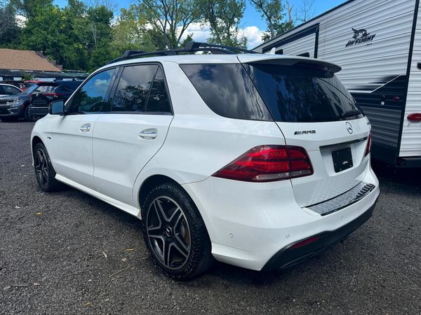 2019 MERCEDES-BENZ GLE