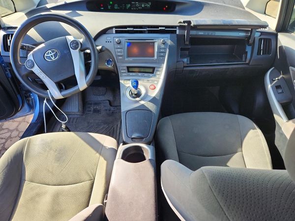 2014 TOYOTA PRIUS