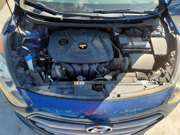 2016 HYUNDAI ELANTRA