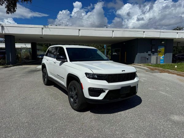 2023 JEEP GRAND CHEROKEE