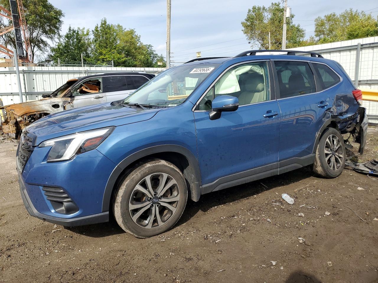 2023 SUBARU FORESTER