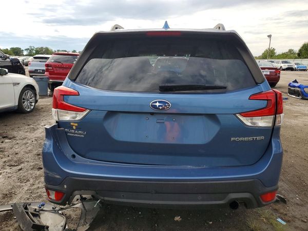 2023 SUBARU FORESTER