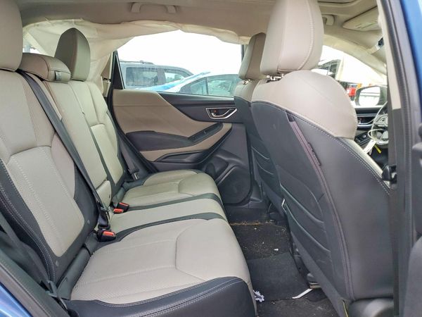 2023 SUBARU FORESTER