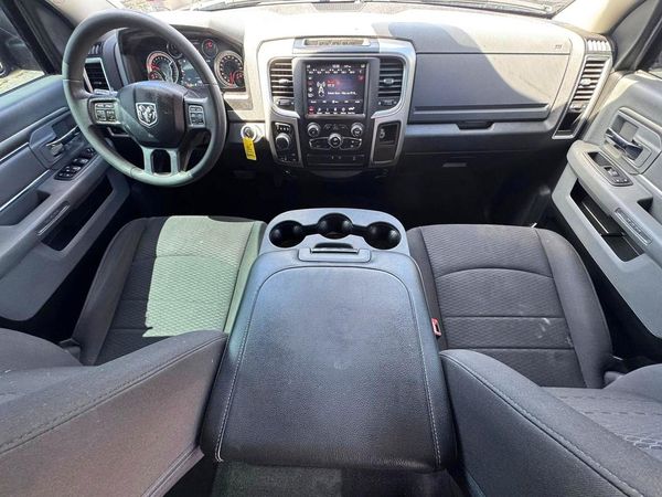 2020 RAM 1500 CLASSIC SLT
