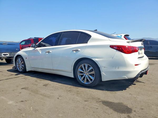 2015 INFINITI Q50