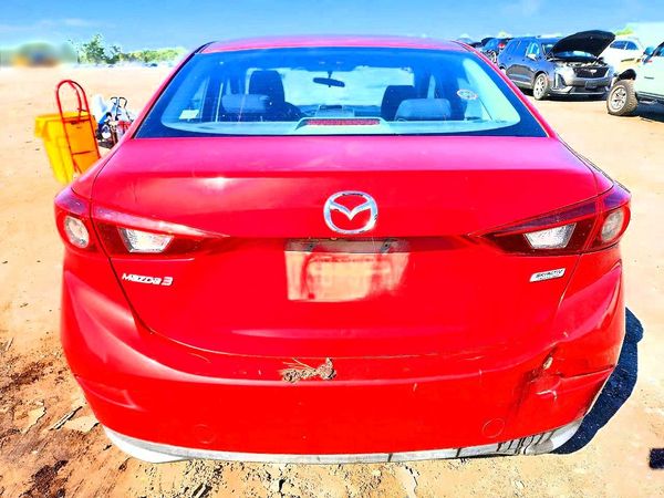 2016 MAZDA 3 SV/Base