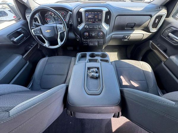 2020 CHEVROLET SILVERADO LT