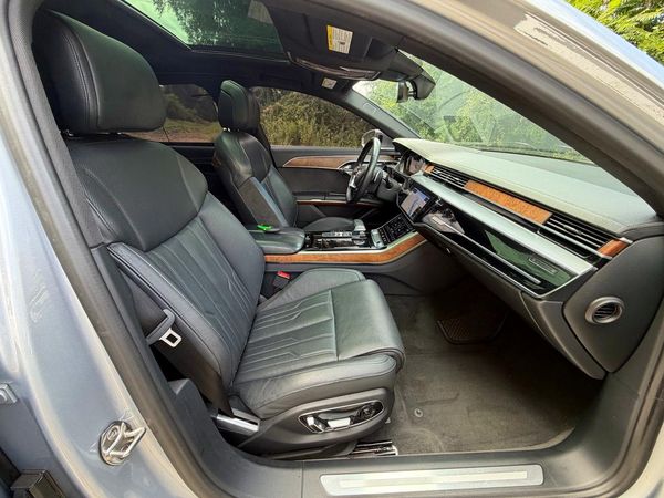 2019 AUDI A8 quattro L