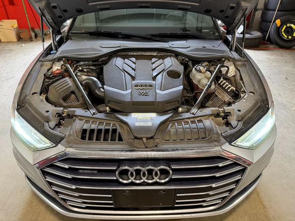 2019 AUDI A8 quattro L
