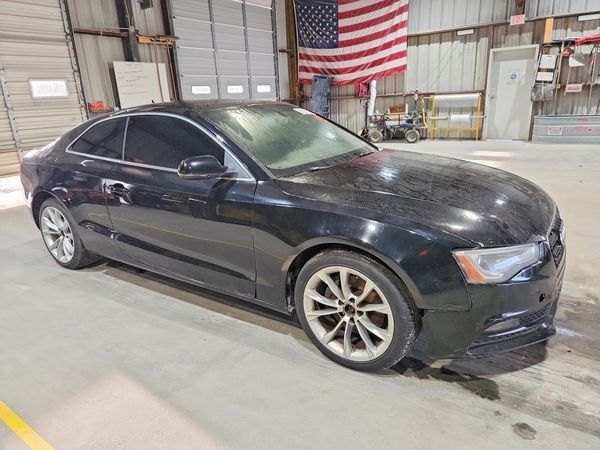 2014 AUDI A5 quattro Premium — Passenger 3/4