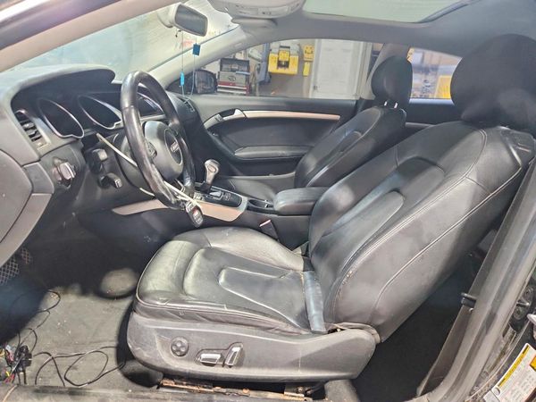 2014 AUDI A5 quattro Premium — DENT