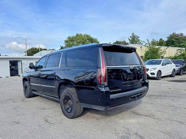 2018 CADILLAC ESCALADE ESV Platinum